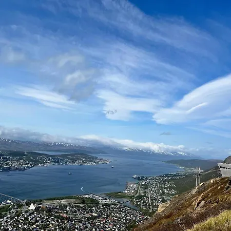 Cozy And Inviting In * Tromsø