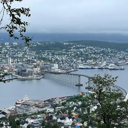 Cozy And Inviting In * Tromsø